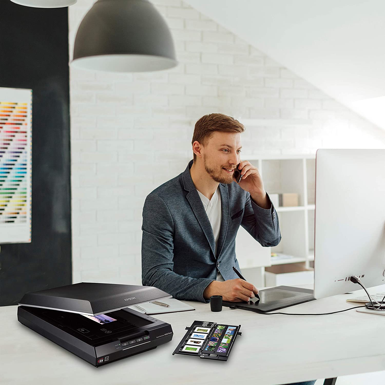 Epson Perfection V600 Color Photo, Image, Film, Negative & Document Scanner Epson Perfection V600 Color Photo, Image, Film, Negative & Document Scanner